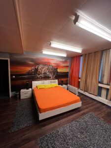 xoxo girls plainpalais23 -t Salon Prestige X Geneva